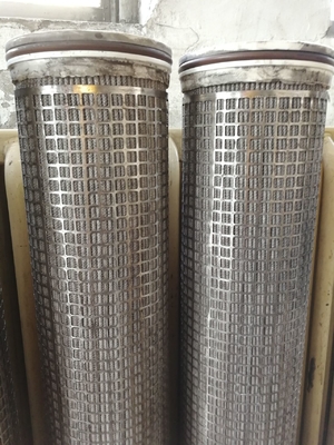 Filtre d'eau à débit de traction avec une longueur de 60 pouces et un débit maximal de 110 m3/h Certification ISO9001