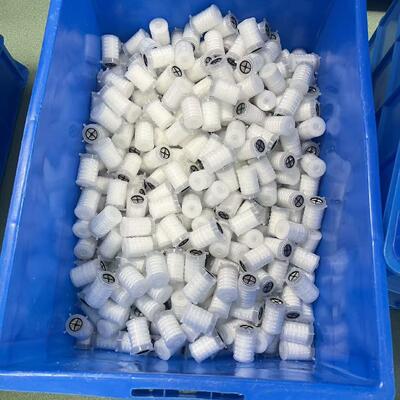 Filtre à capsule PP pour le traitement de l'eau avec microns personnalisables, interfaces NPT standard et construction en polypropylène